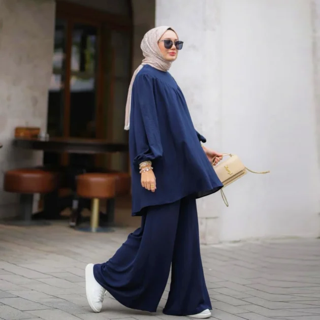 Tenue 2025